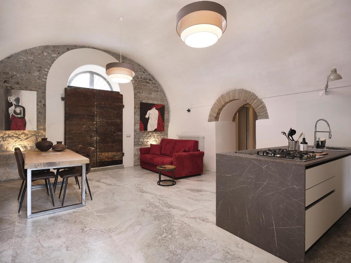 Agriturismo Castello Santa Margherita Cori ภายนอก รูปภาพ