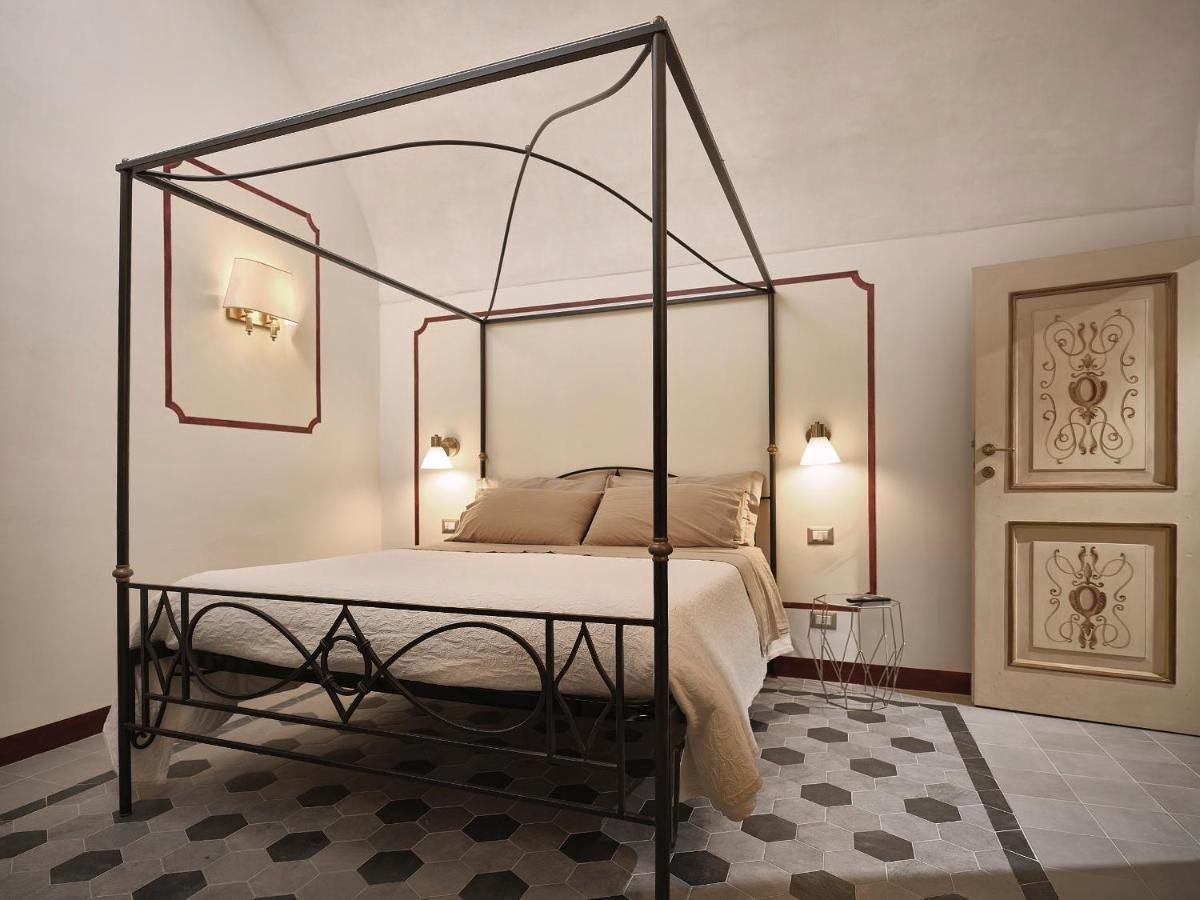 Agriturismo Castello Santa Margherita Cori ภายนอก รูปภาพ