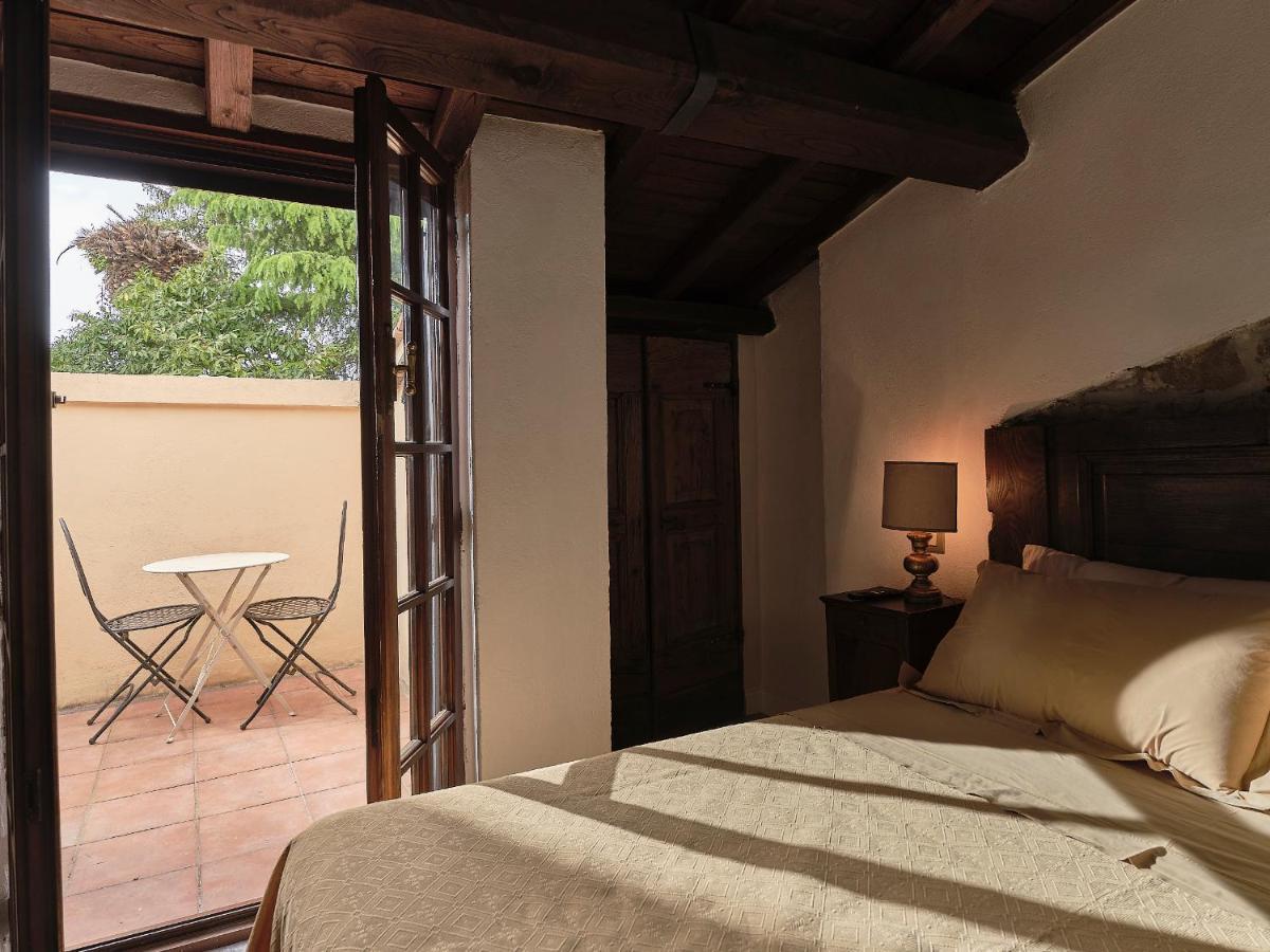 Agriturismo Castello Santa Margherita Cori ภายนอก รูปภาพ